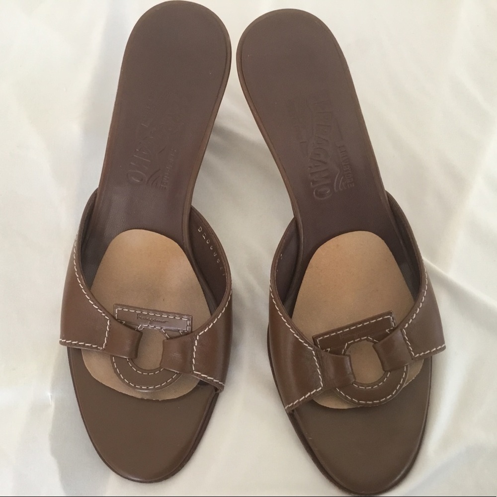 Salvador Ferragamo brown leather mules 7.5